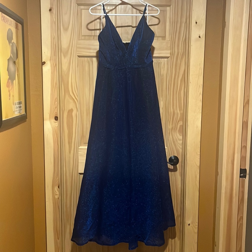 Sparkly blue prom dress